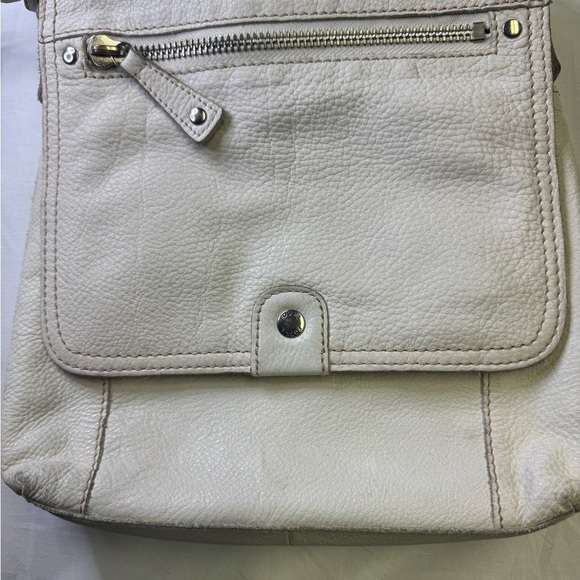 Fossil off-white Leather Crossbody Bag - Picture 2 of 12